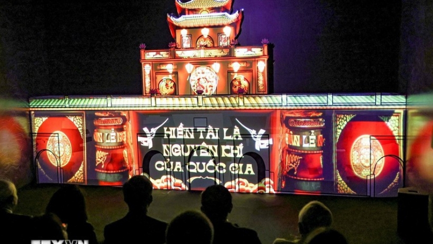 3D mapping show depicts Imperial Capital of Thang Long